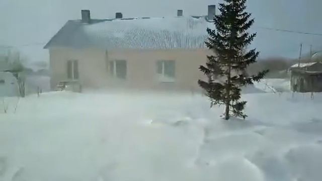 Монтаж антенной мачты на Севере Коми смотреть онлайн