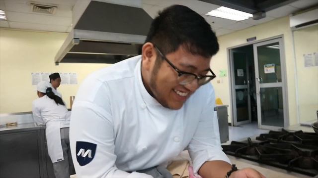 VLOG #005: LAST NORMAL DAY AT SCHOOL/ SOCIAL NIGHT AT MALAYAN COLLEGES LAGUNA by Ayesha Mendi смотреть онлайн