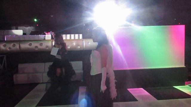 А мы все празднуем Венецианский Карнавал. Вечеринка. Костюмы. Carnevale Veneziano. смотреть онлайн