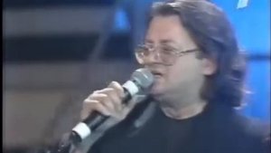 Александр Градский.  Жил был я.  Давид  Тухманов. Стихи Семёна Кирсанова «Строки в скобках» (1966).