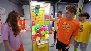 игровой автомат управляет нашей жизнью!