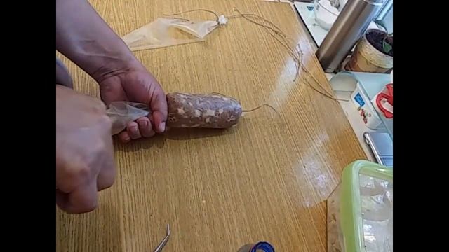 Сыровяленая колбаса