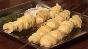 Картошка с салом на шампурах