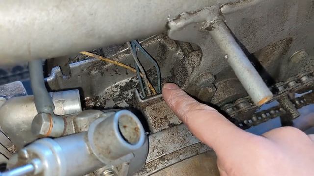 Someone's Dream Project - Let's Check Spark, Fuel, Compression to get this custom Puch running! смотреть онлайн