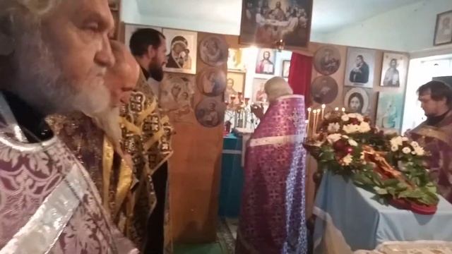 В храме Иверской иконы Божией Матери пос.Отдалённый молебен от вредоносного поветрия смотреть онлайн