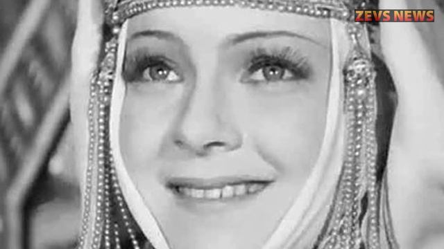 МУЖЧИНЫ ПАДАЛИ К ЕЁ НОГАМ, А ЖЕНЩИНЫ ЗАВИДОВАЛИ. Судьба актрисы Людмилы Целиковской смотреть онлайн