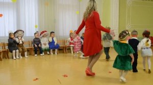 Танец Овощей на празднике Осени в детском саду Младшая группа