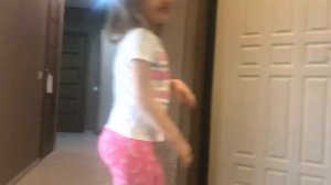 Играем в мяч дома (аутизм)