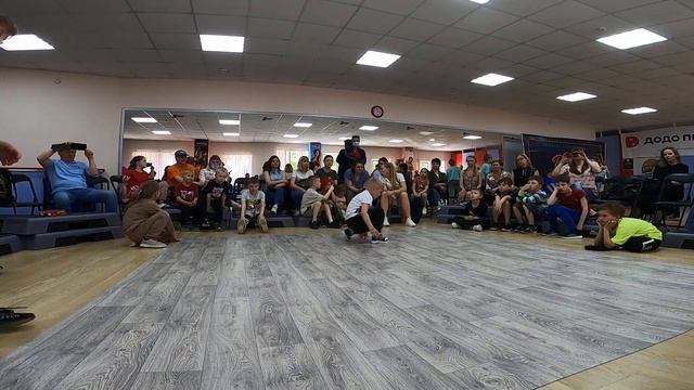 PLAY BREAK BATTLE Номинация мальчики 7-8 лет (2 часть.) смотреть онлайн
