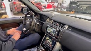 Круговой обзора установить на Range Rover L405 и подключить к штатному монитору