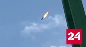 Горящий МиГ-31 в небе над Мончегорском сняли на видео - Россия 24 