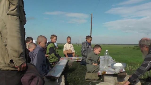 обед в новой столовой без комаров  православный детский лагерь стан  2015  89612307060 смотреть онлайн