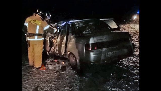 В Нижегородской области столкнулись ВАЗ 2110 и Renault