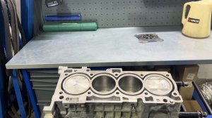 Хендай ix35 G4KD сильный стук поршней !гильзовка или расточка?обзор ремонта двигателя.