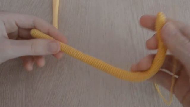 Вязаный крендель. Мастер-класс.