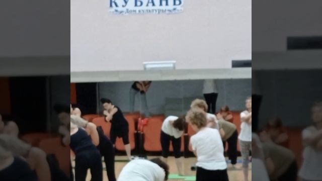 Практика Йоги. 03.04.2023. смотреть онлайн