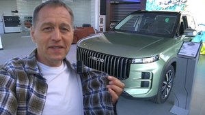 "Китайцы" готовы нас оставить с пустым карманом. В продажу вышел Jaecoo J7