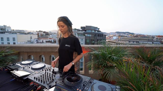 Melodic Techno Mix by DJ Alisha in Barcelona, Rooftop Session 2023