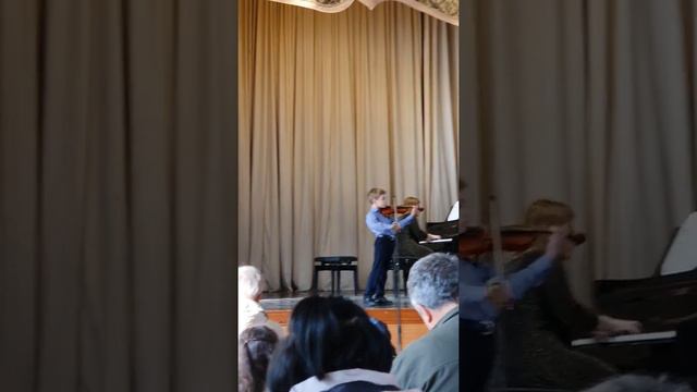 Charles Dancla-Variations on a Theme by Pacini Op.89n1 Mikhail Khoptianov( 6years) смотреть онлайн