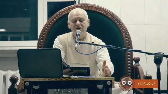 Ачьюта Прия дас - ШБ 3.32.8-43 Принятие прибежища смотреть онлайн