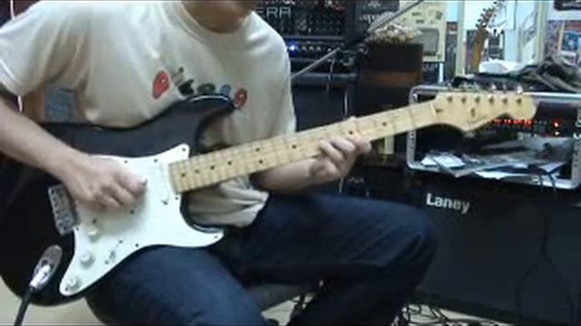 FENDER ERIC CLAPTON LACE SENSOR CLEAN SOUND BY CHATREEO смотреть онлайн