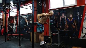 Отжимания на брусьях | Демонстрация