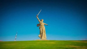МАМАЕВ КУРГАН И СКУЛЬПТУРА "РОДИНА-МАТЬ ЗОВЁТ"!