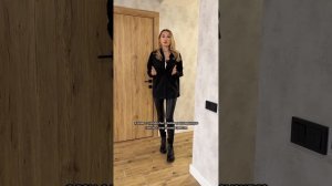 Обзор обоев в шикарной квартире с видом на море. Обои Marburg коллекции Loft и Floralia.