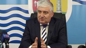 CONFERINTA DE PRESA A PRIMARULUI NICOLAE BARBU 04 11 2014
