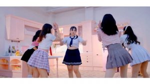 (G)-IDLE ((여자)아이들) - '퀸카 Queencard' | DANCE COVER BY QUEENSES FROM INDONESIA