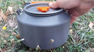 Кемпинговый / походный чайник для выездов на кофе/чай.