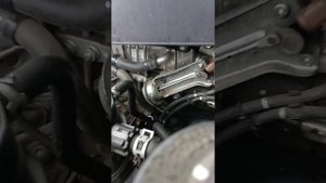 TOYOTA HILUX 2013года, работа привода заслонки ЕГР.