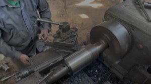 Trailer Fifth Wheel king pin from broken shaft