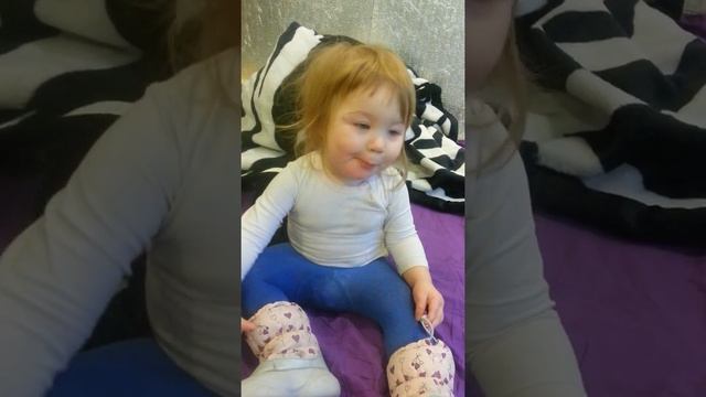 Ребенок разговаривает в 1 год один месяц