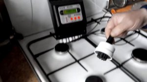 Сигнализатор газа (проверка на кухне)