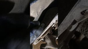 Замена левого сальника полуоси Опель GTC МКПП d20