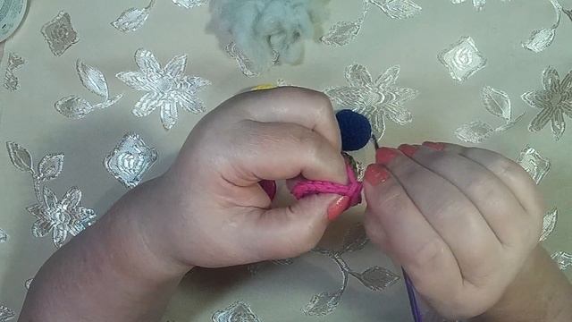 Вязание . Елочка крючком . Новогодние игрушки.