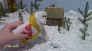 Игрушка Свинка Пеппа с папой выбирают Ёлочку! Интересная история