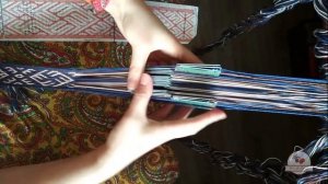 Ткачество обережного пояса на дощечках