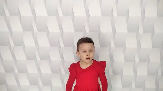 "Пусть будет мир" (Наталья Найдёнова), читает Арина Яйцова, 5 лет смотреть онлайн