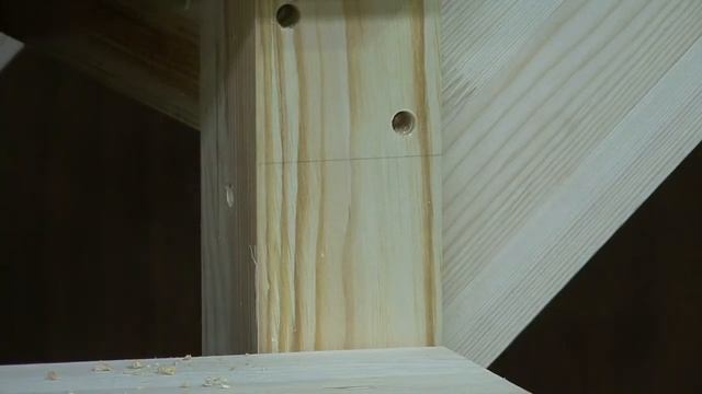 Сборка и монтаж деревянной межэтажной лестницы ЛЕС 08 смотреть онлайн