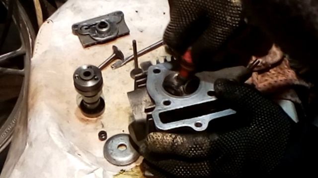 Притирка клапана головки цилиндра мопед Delta смотреть онлайн