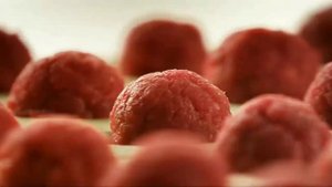 Мясные пельмени Cezar много мяса мало теста