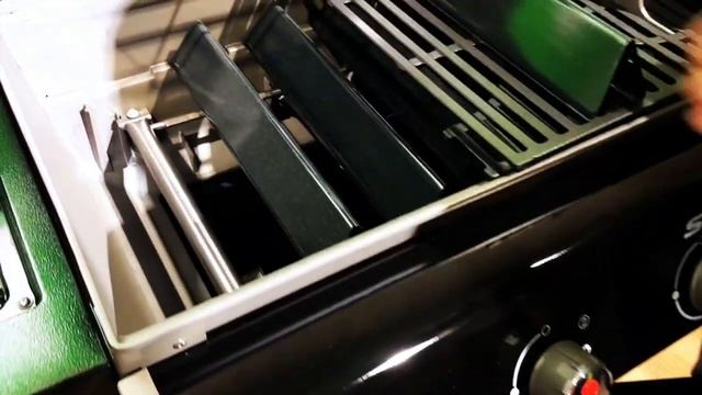 Газовый гриль Weber Spirit смотреть онлайн