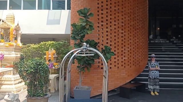 Prima Wongamat hotel. Паттайя. Дорога до моря. Вид с балкона номера на шестом этаже. смотреть онлайн