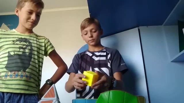 Обзор на кубики но не из всей коллекции.... смотреть онлайн