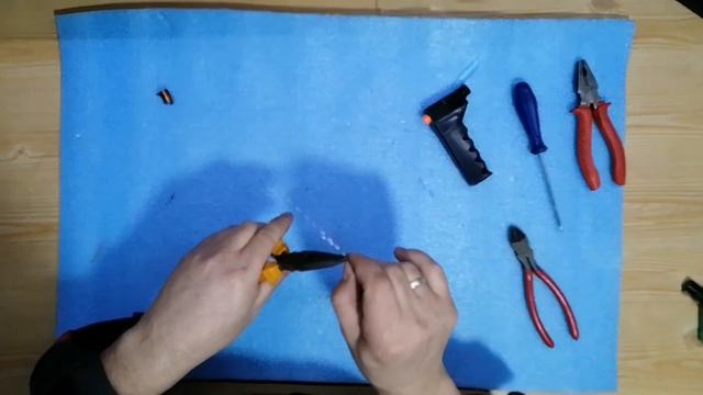 Как я паяю нихром / Как спаять нихромовую проволоку Спираль смотреть онлайн