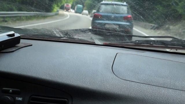 Серпантин на Чёрное море в районе Джугбы смотреть онлайн