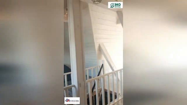 Русская лестница. Монтаж маршевой лестницы и балюстрады третьего этажа (мансарда). смотреть онлайн