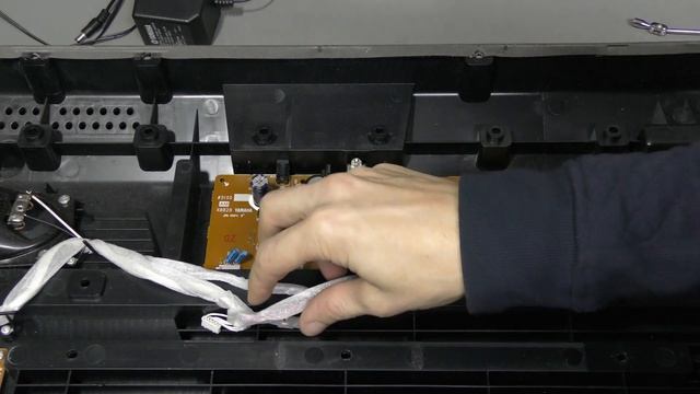 #131 - Yamaha P-85 digital piano repair смотреть онлайн